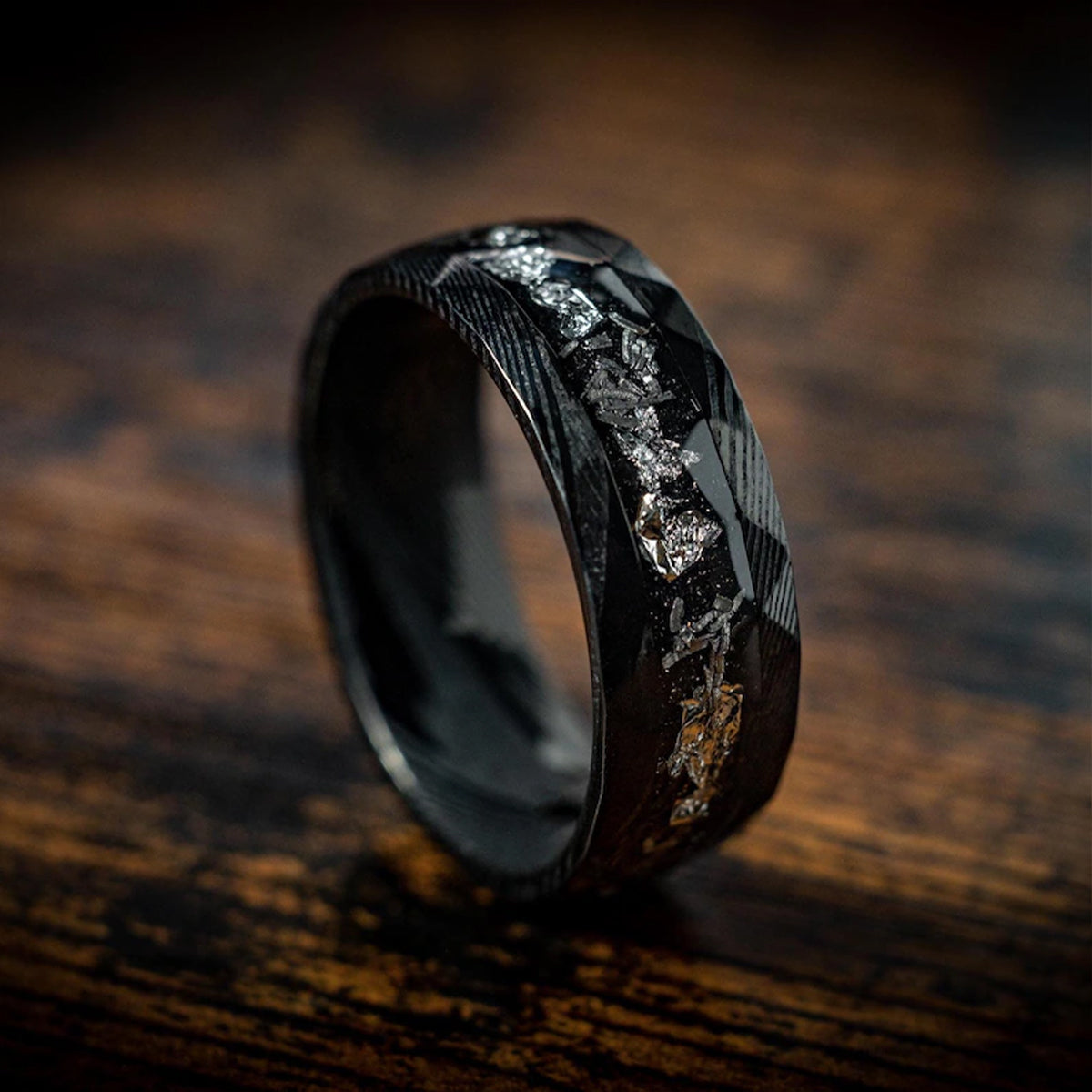 Damascus Steel Ring with Crushed White Gold Flakes & Meteorite Man Wedding Band, Hammered Cosmos Promise Engagement Anniversary Ring For Him-5