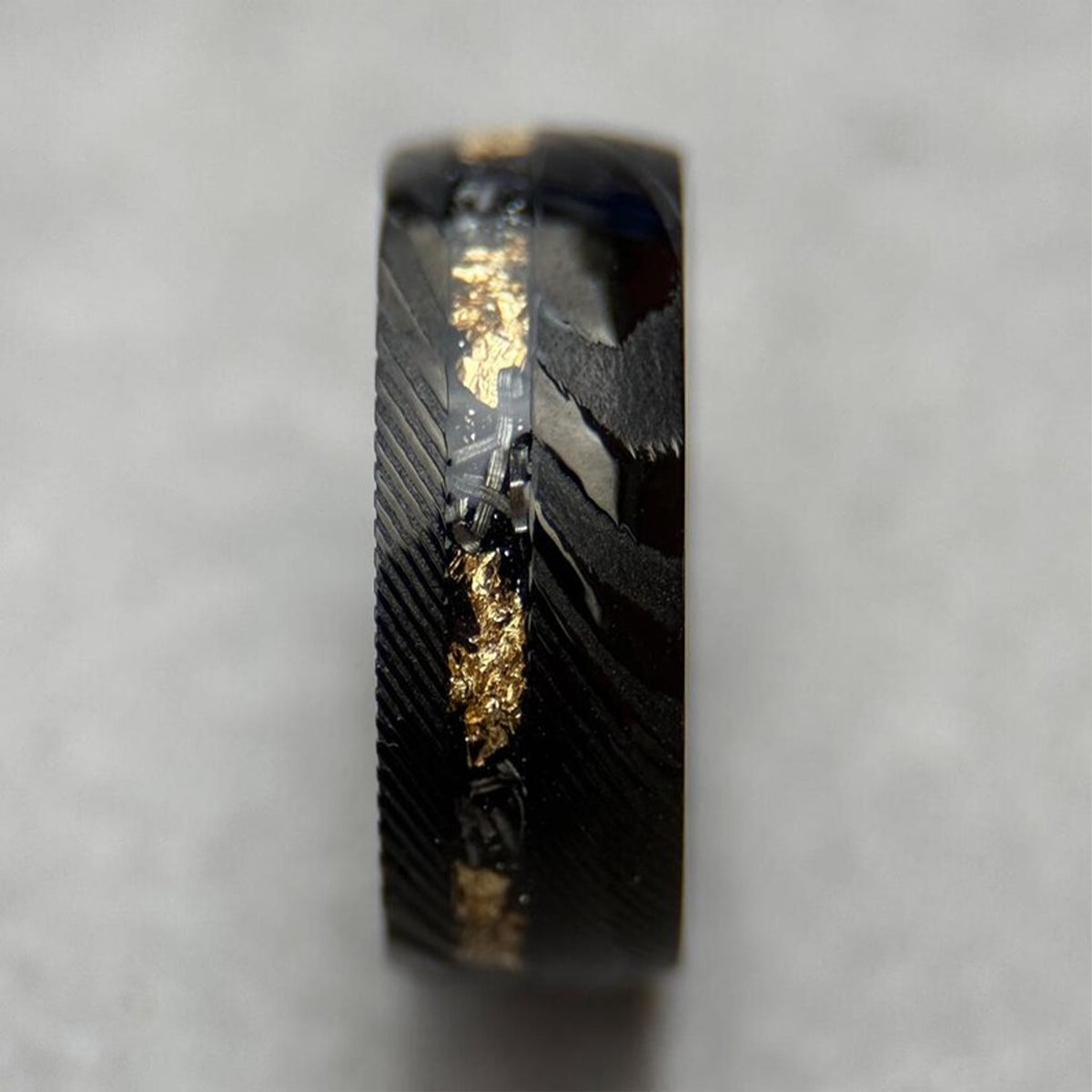 8mm black Damascus steel ring set with gold foil and meteorite men's wedding Bands engagement ring-zoom-5