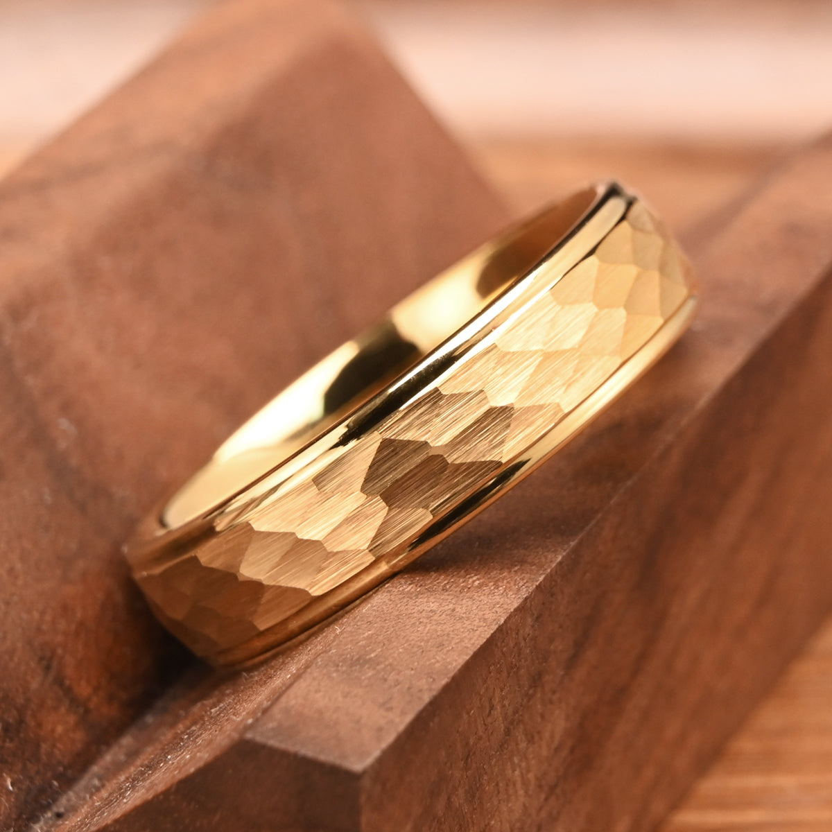6MM/8MM Gold Hammered Tungsten Carbide Ring – Comfort Fit Men’s Wedding Bands, Engagement Promise Rings-zoom-6
